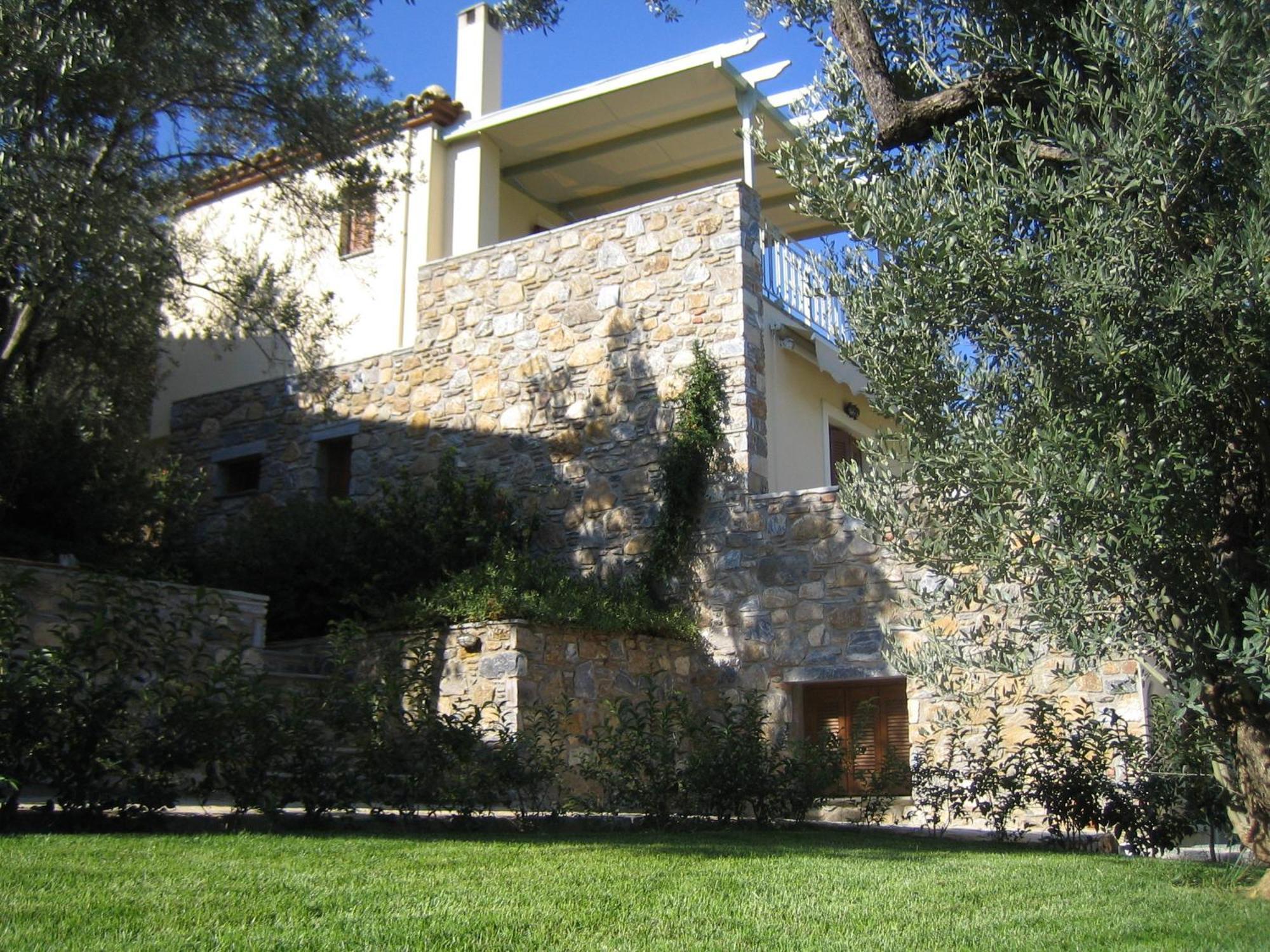 Отель Gera'S Olive Grove - Elaionas Lesvou Marmaro  Экстерьер фото