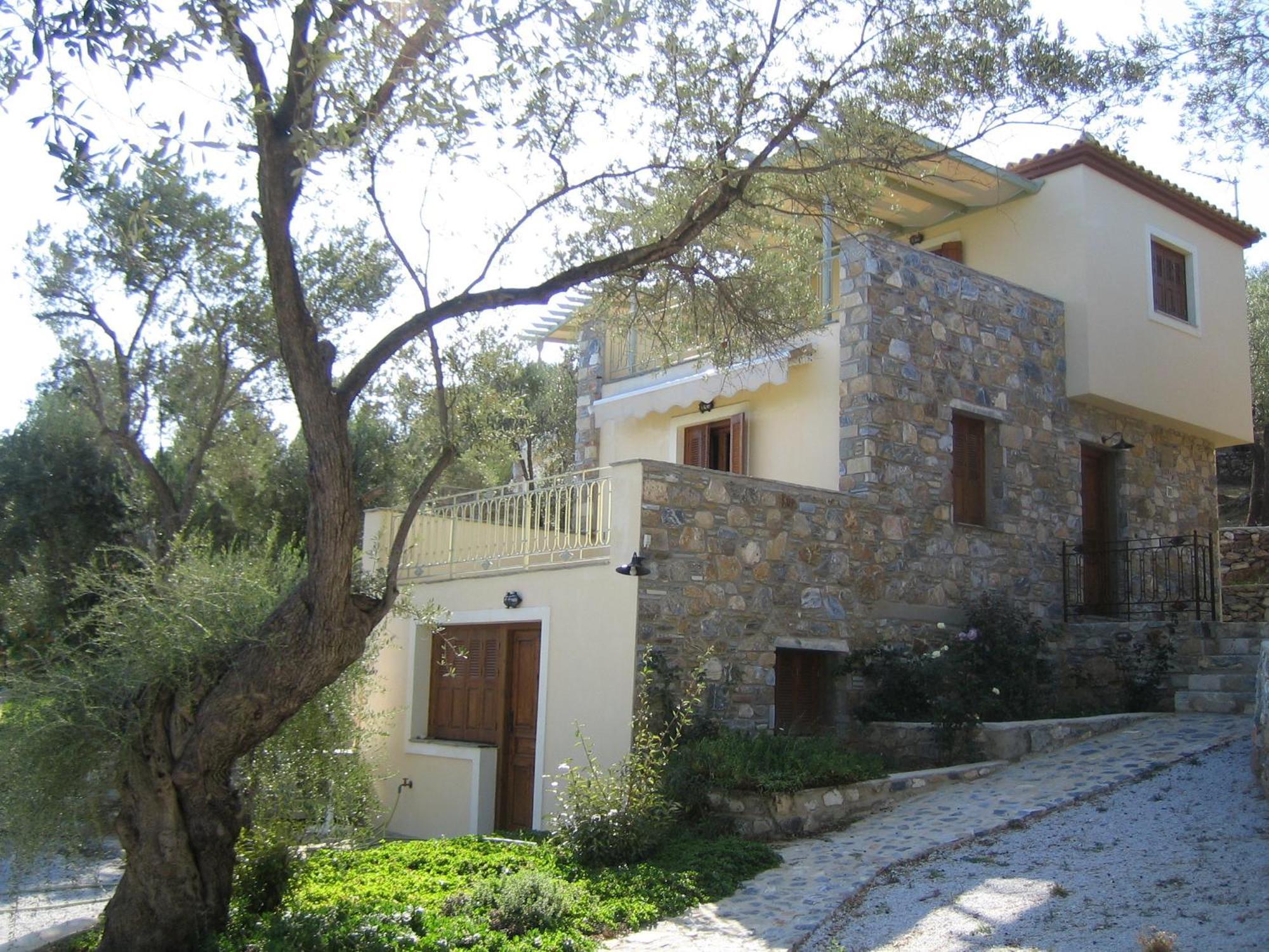 Отель Gera'S Olive Grove - Elaionas Lesvou Marmaro  Экстерьер фото