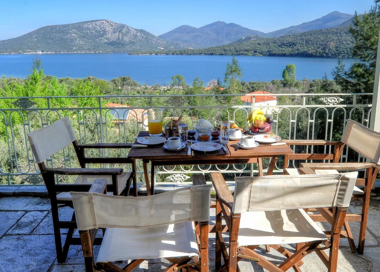 Отель Gera'S Olive Grove - Elaionas Lesvou Marmaro  Экстерьер фото